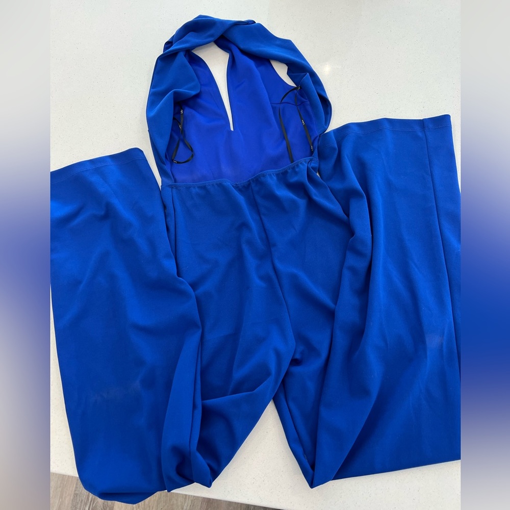 Backless wide leg jump suit